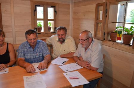 Utrinki iz 6. izredne seje v mlinu 2